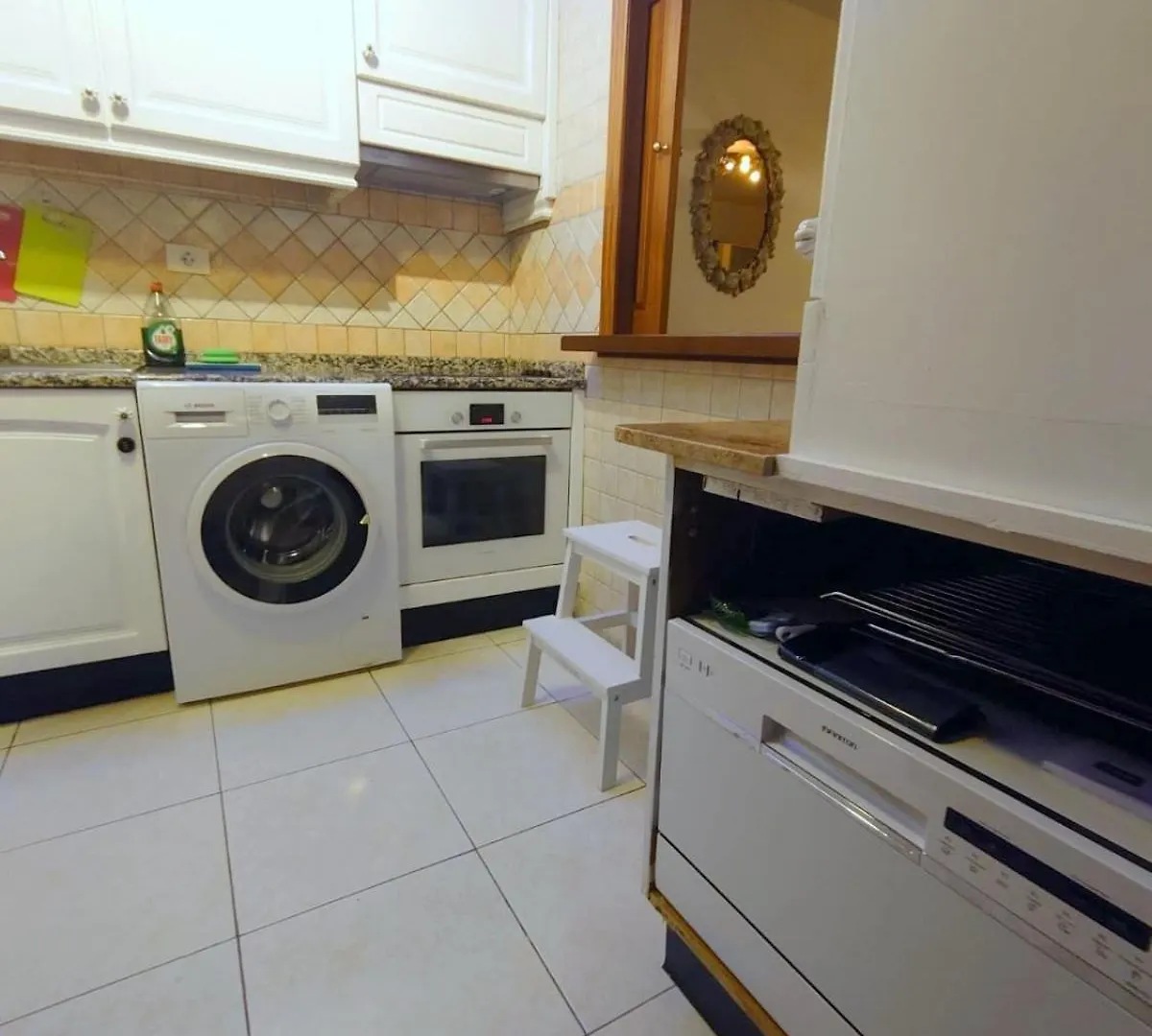 Tropical Holiday Apartment Los Cristianos
